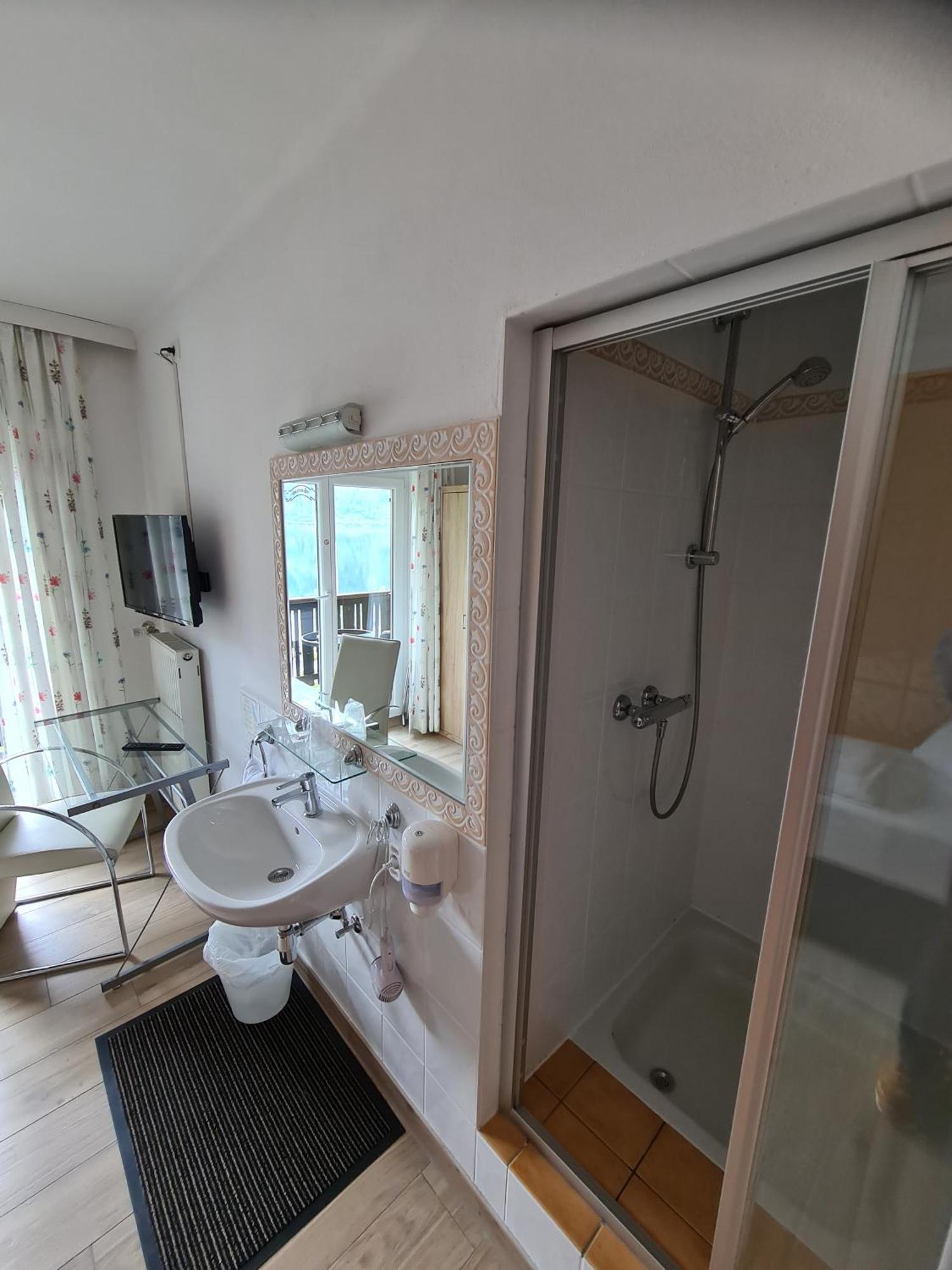B&B Hallstatt Lake Obertraun Self Check In Zewnętrze zdjęcie